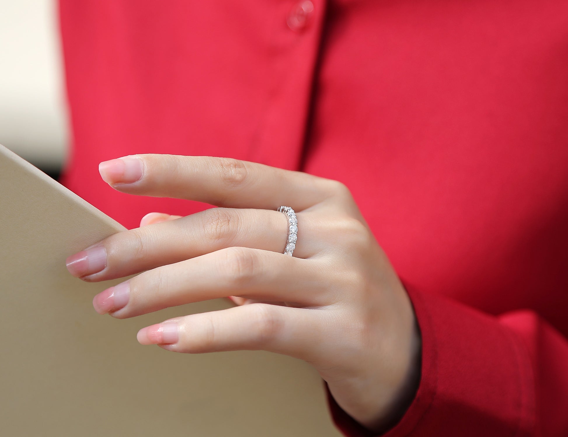 A Fleeting Glimpse - A Wedding Ring Set With Top-quality Moissan S925 Silver And Platinum-plated Diamond Can Be Inspected With A Diamond Pen