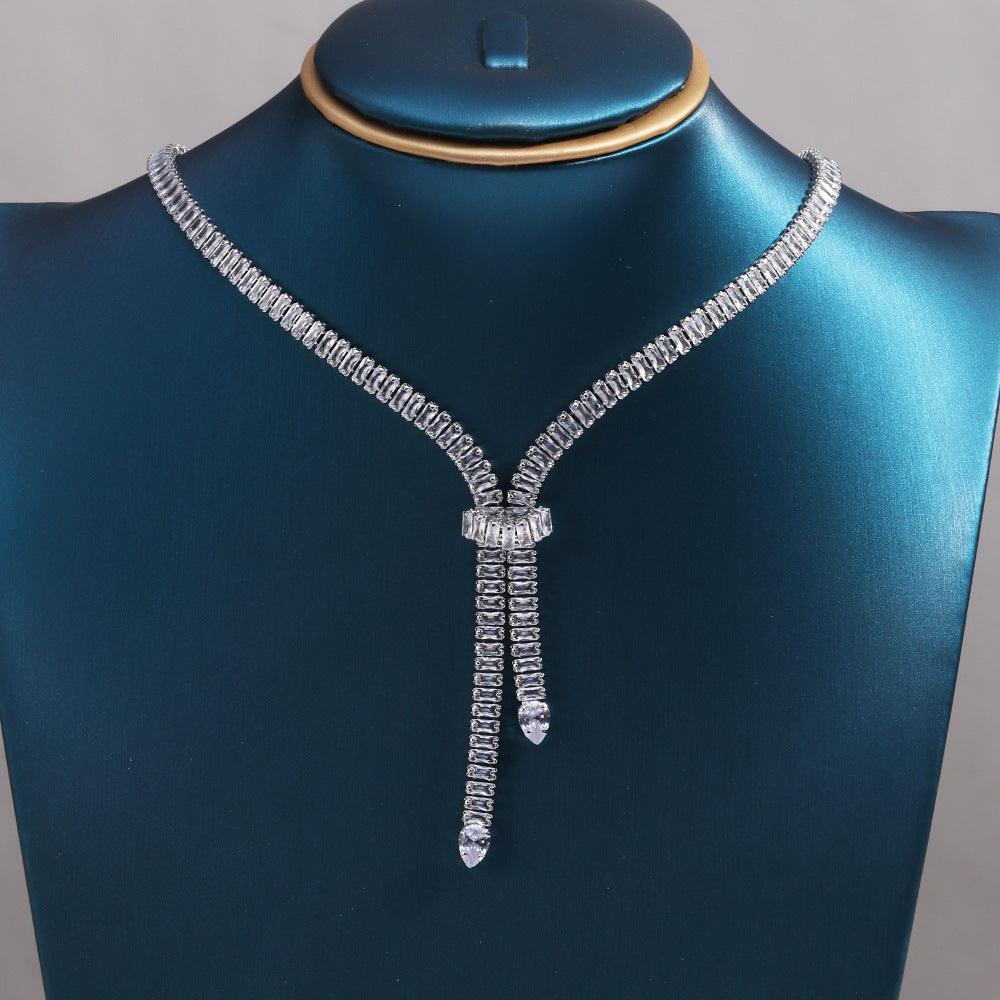 Zircon Fringe Necklace Fashionable Clavicle Chain