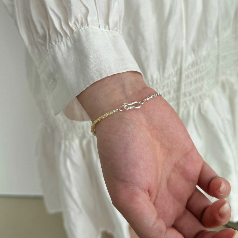 Women's Small Pieces Of Silver Brushed Ball Bracelet Design