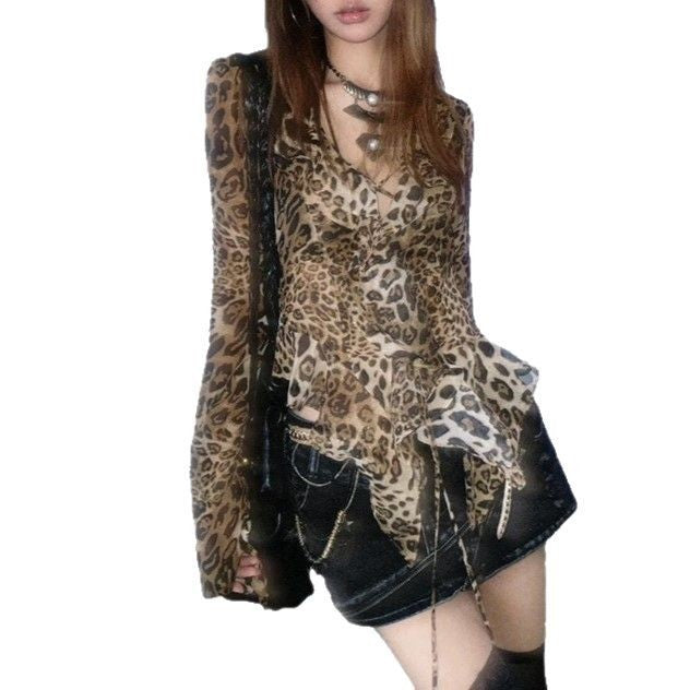 Retro Street Babe Top Leopard Print V-neck Long Sleeve