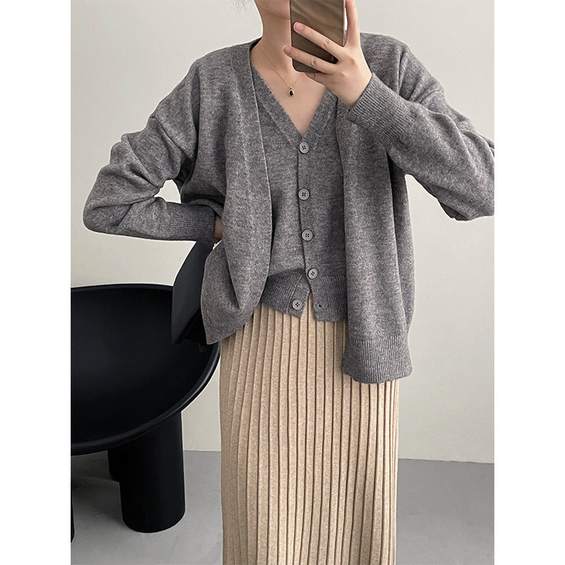 Simple V-neck Single Breasted Vest Knitted Cardigan Two-piece Short Sweater Suit For Women