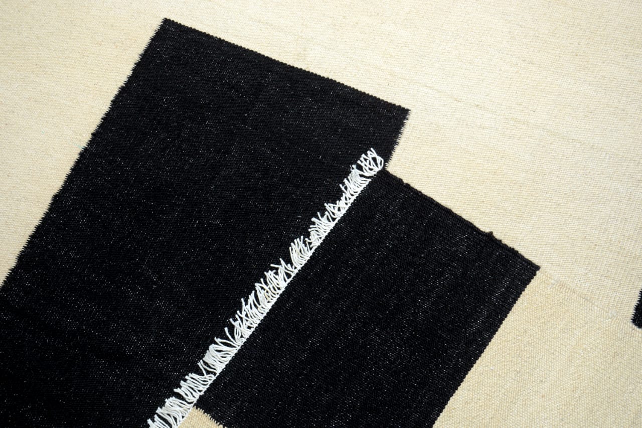 Handmade-Black-And-White-Rug-Kilim
