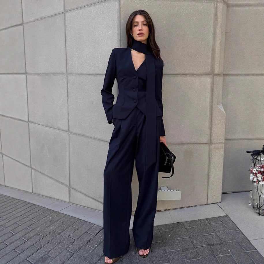 Fashion Commuter Halter Suit Women 2025 Winter New