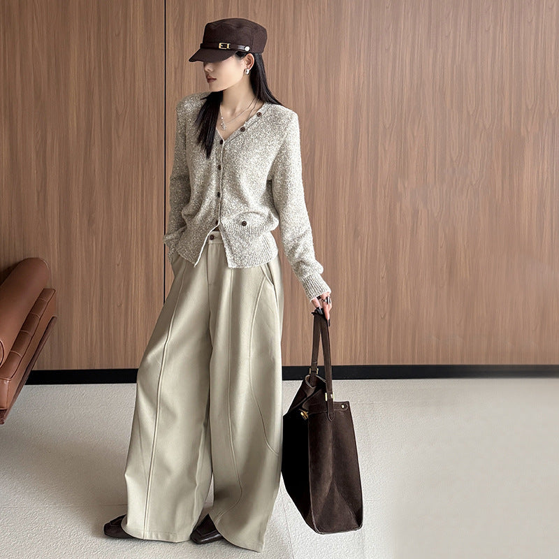 Women's Polyester Knitted V-neck Cardigan Sweater