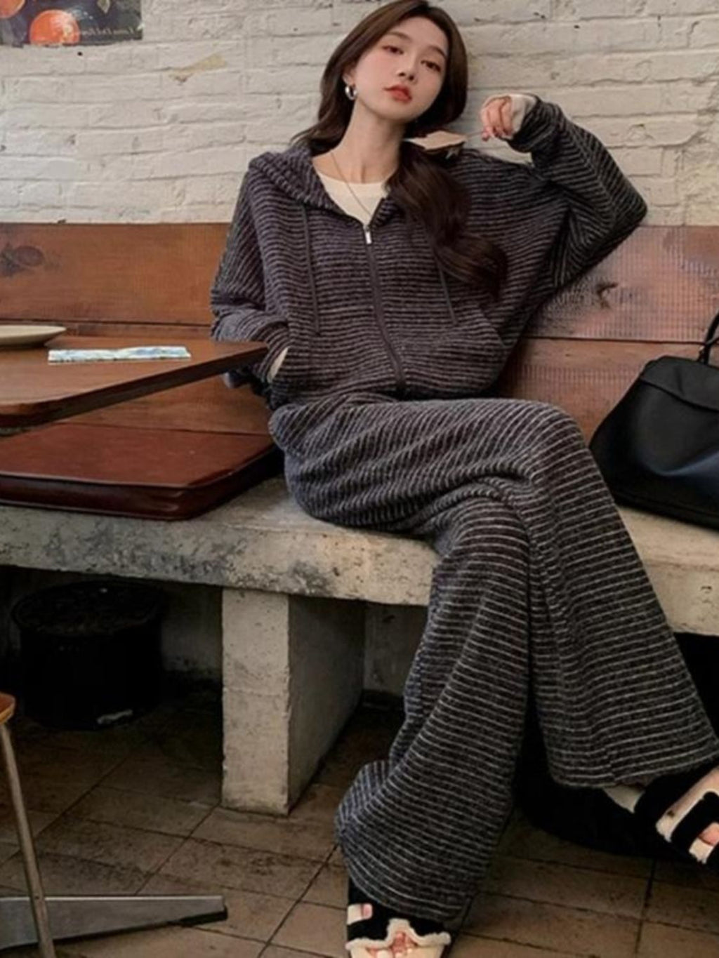 Casual Sweatshirt Wide Leg Pants Two-piece Suit Fashion